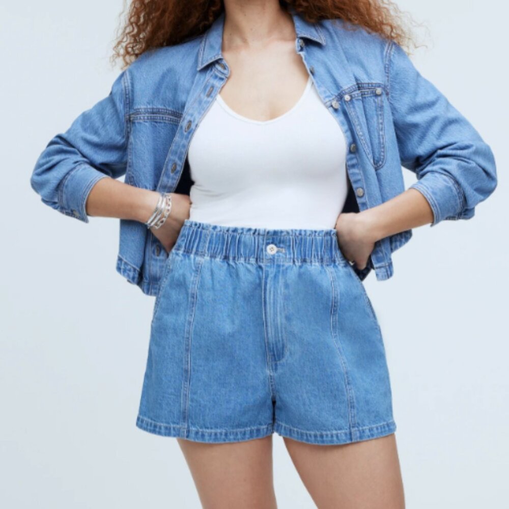 Denim Pull-On Paperbag Shorts in Bunten Wash - Size 30